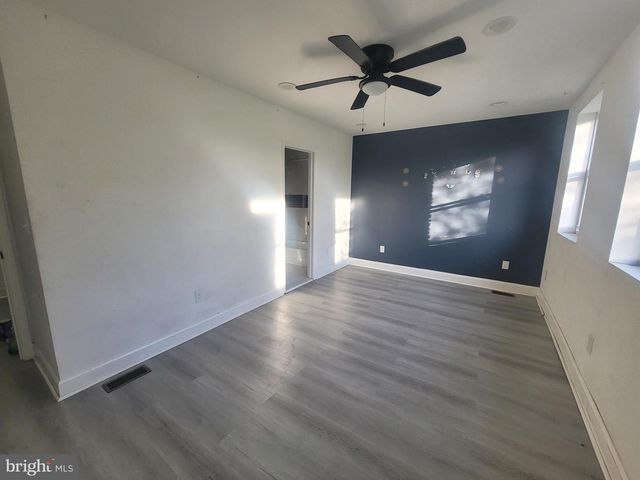 3833 REISTERSTOWN RD, Baltimore, MD 21215