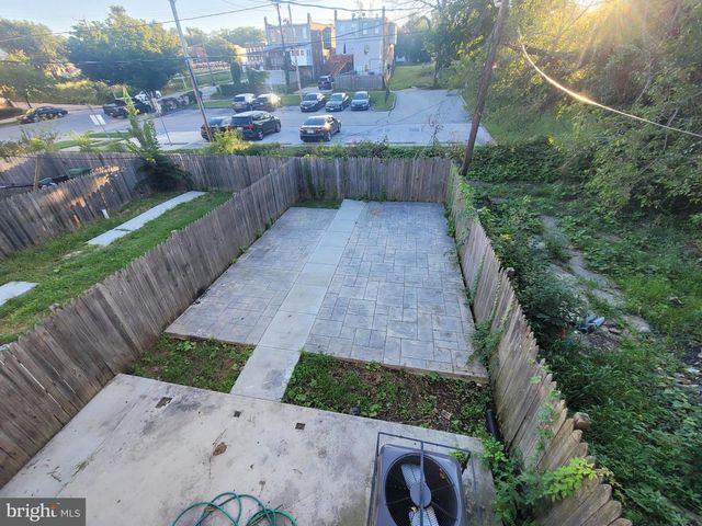 3833 REISTERSTOWN RD, Baltimore, MD 21215