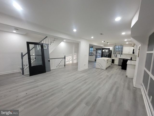 3833 REISTERSTOWN RD, Baltimore, MD 21215