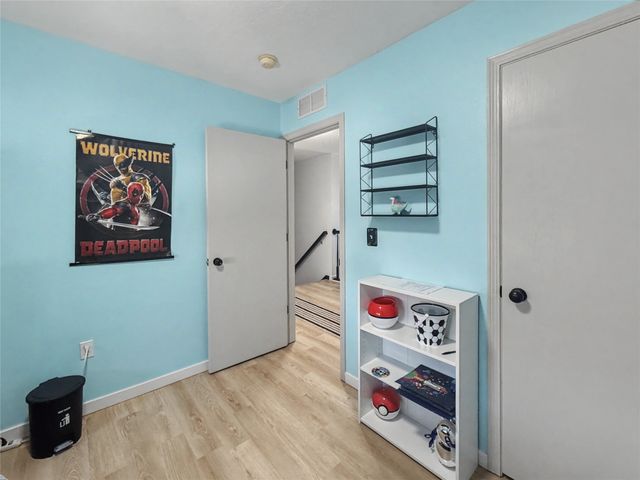 3509 Brook Ridge Court, Des Moines, IA 50317