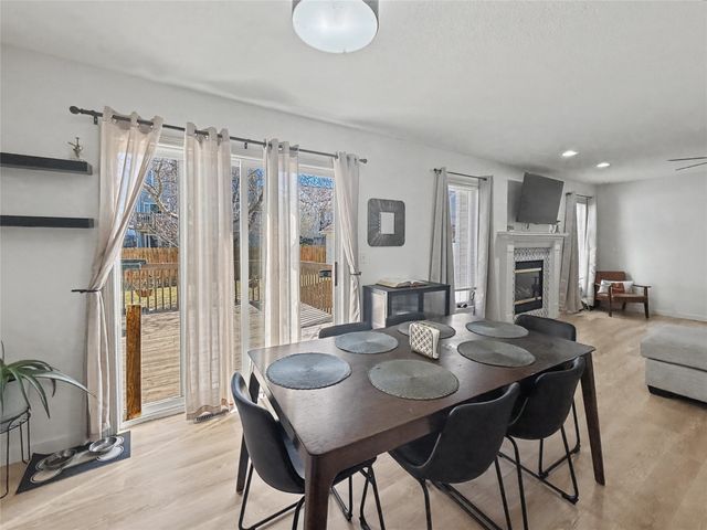 3509 Brook Ridge Court, Des Moines, IA 50317