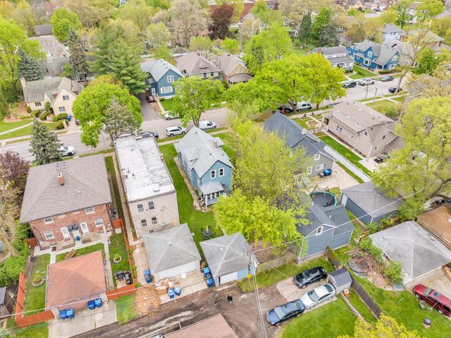 2514 Walnut Street, Blue Island, IL 60406