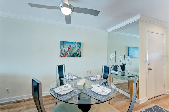 1017 W PEPPERTREE DRIVE 116, Sarasota, FL 34242