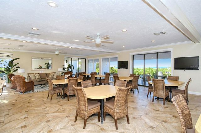 1017 W PEPPERTREE DRIVE 116, Sarasota, FL 34242