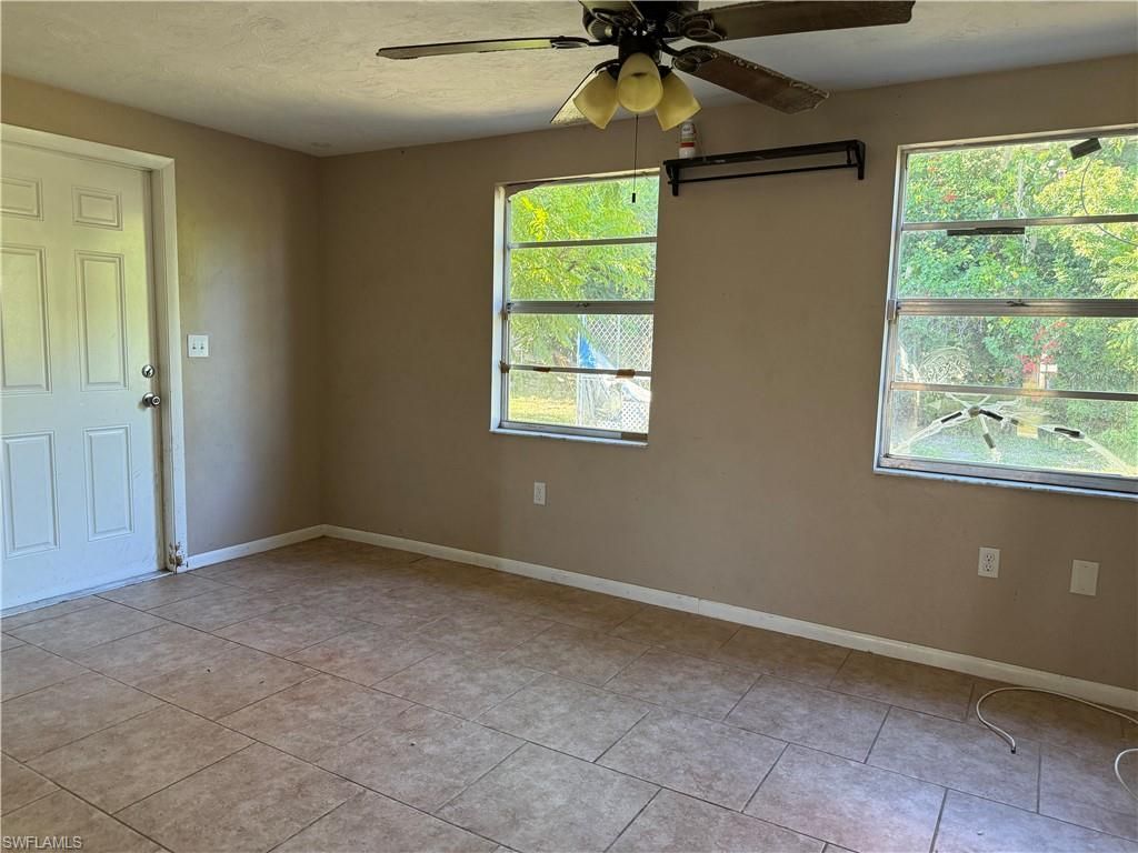 326 Morgan CIR N, LEHIGH ACRES, FL 33936 — photo 5