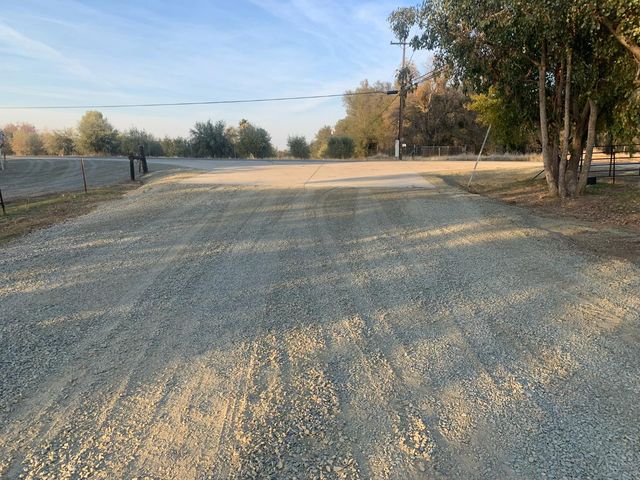 11176 S Camanche Pkwy, Wallace, CA 95354