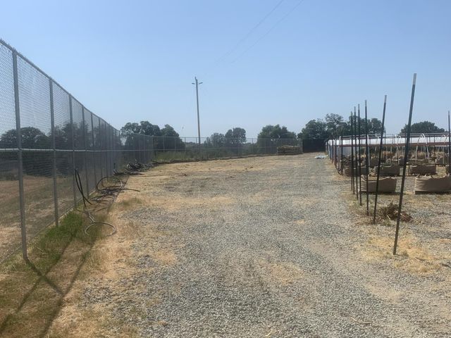 11176 S Camanche Pkwy, Wallace, CA 95354