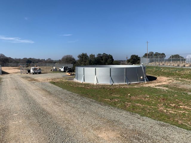 11176 S Camanche Pkwy, Wallace, CA 95354