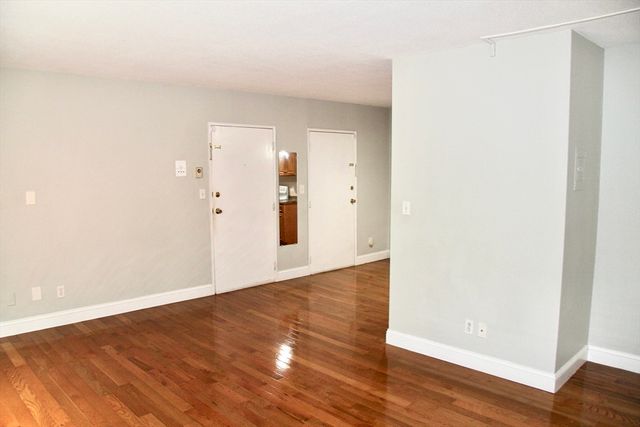 75 Nicholas Rd G, Framingham, MA 01701
