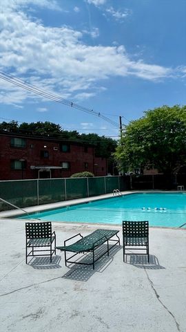 75 Nicholas Rd G, Framingham, MA 01701