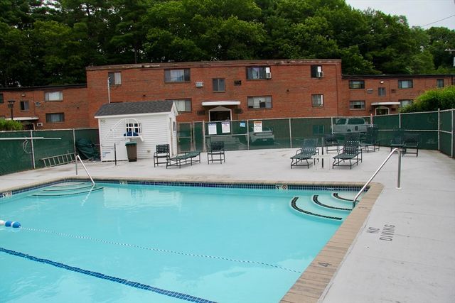 75 Nicholas Rd G, Framingham, MA 01701