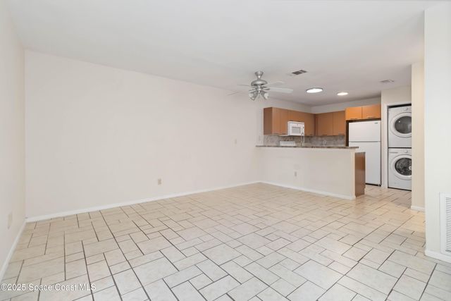 1480 Sheafe Avenue NE 103, Palm Bay, FL 32905