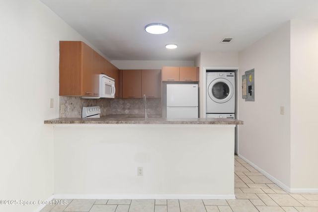 1480 Sheafe Avenue NE 103, Palm Bay, FL 32905