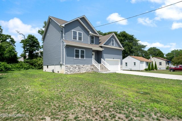 605 Bay Boulevard, Bayville, NJ 08721