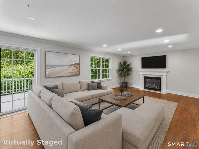 27 Nashville Rd Extension, Bethel, CT 06801
