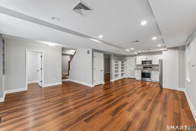 27 Nashville Rd Extension, Bethel, CT 06801