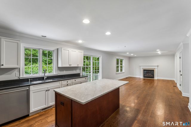 27 Nashville Rd Extension, Bethel, CT 06801