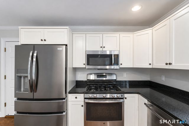 27 Nashville Rd Extension, Bethel, CT 06801