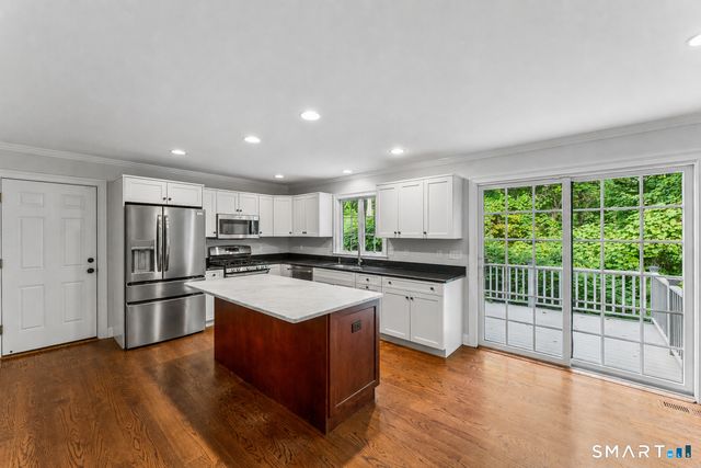 27 Nashville Rd Extension, Bethel, CT 06801