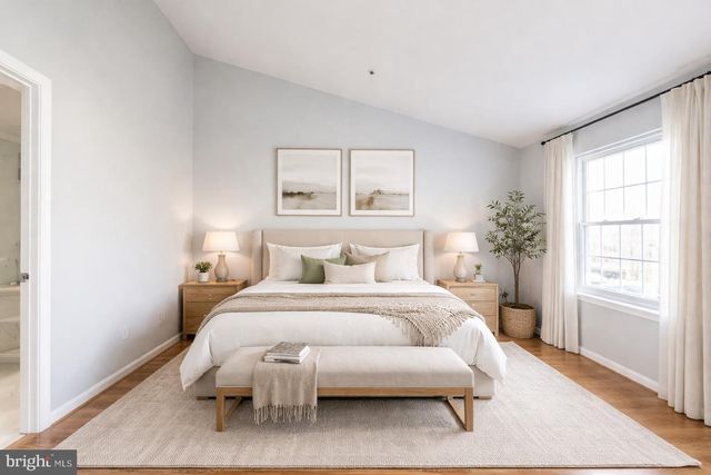 8425 MEADOW GREEN WAY, Gaithersburg, MD 20877