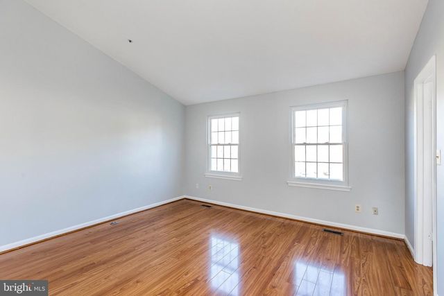 8425 MEADOW GREEN WAY, Gaithersburg, MD 20877