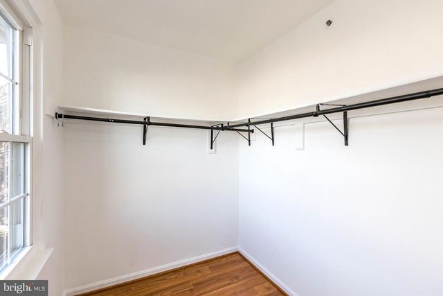 8425 MEADOW GREEN WAY, Gaithersburg, MD 20877