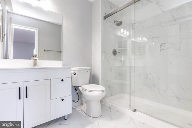 8425 MEADOW GREEN WAY, Gaithersburg, MD 20877