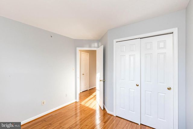 8425 MEADOW GREEN WAY, Gaithersburg, MD 20877