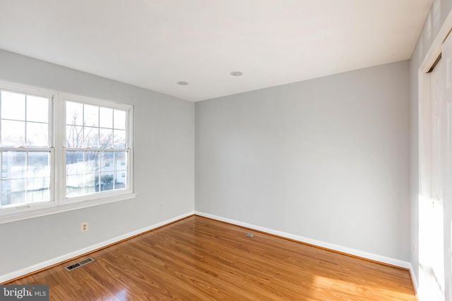 8425 MEADOW GREEN WAY, Gaithersburg, MD 20877