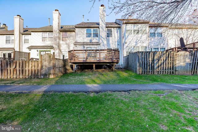 8425 MEADOW GREEN WAY, Gaithersburg, MD 20877