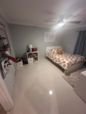 5041 E LAKES Drive 5041, Deerfield Beach, FL 33064