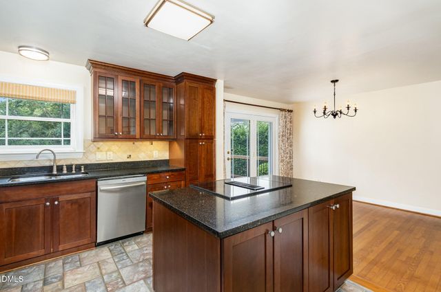 1009 Westwood Drive, Raleigh, NC 27607