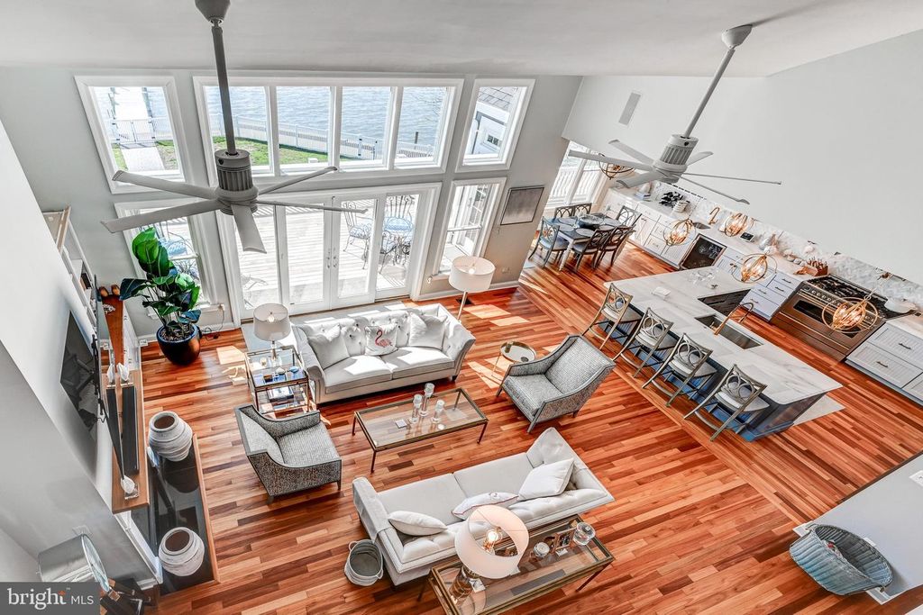 Image 46 of property listing at 3539 BAY DR, Baltimore, MD 21220