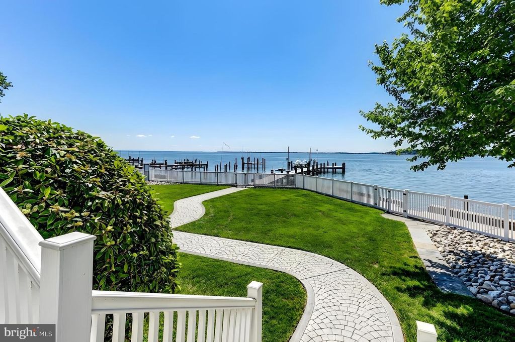 Image 59 of property listing at 3539 BAY DR, Baltimore, MD 21220