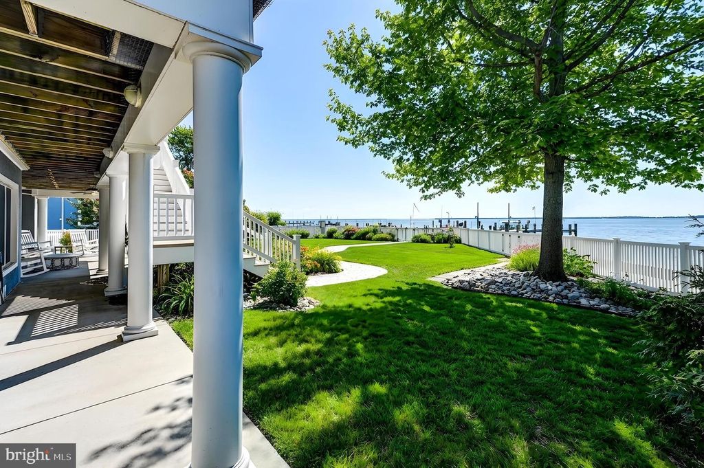 Image 60 of property listing at 3539 BAY DR, Baltimore, MD 21220