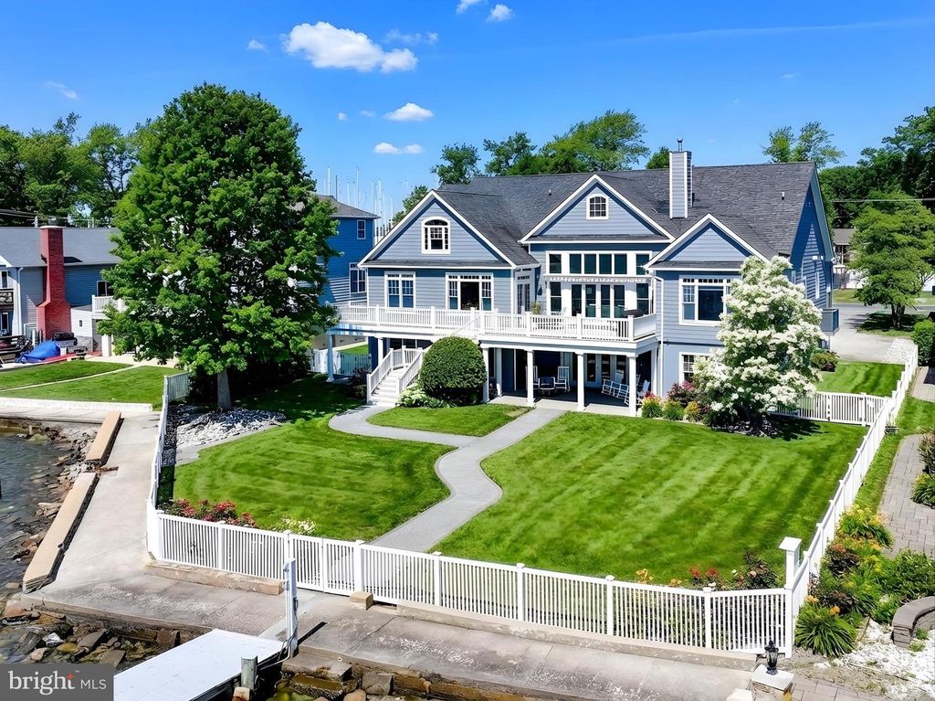 Image 71 of property listing at 3539 BAY DR, Baltimore, MD 21220