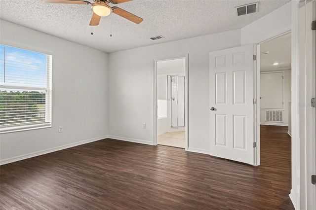 142 BIRMINGHAM DRIVE, Kissimmee, FL 34758