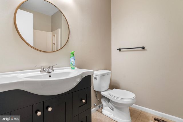 12 FAIRWAY COURT, Marlton, NJ 08053