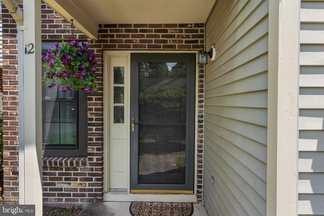 12 FAIRWAY COURT, Marlton, NJ 08053