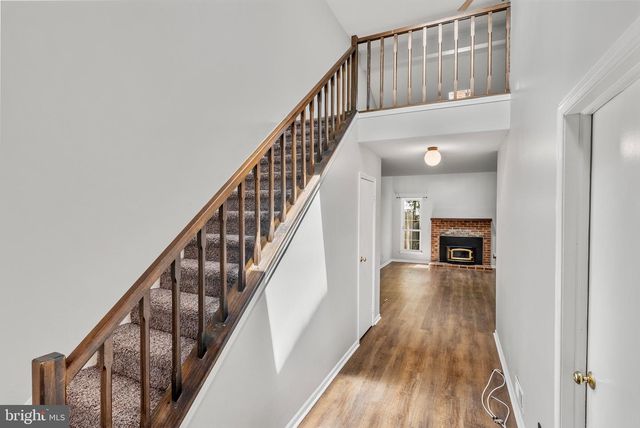 12 FAIRWAY COURT, Marlton, NJ 08053