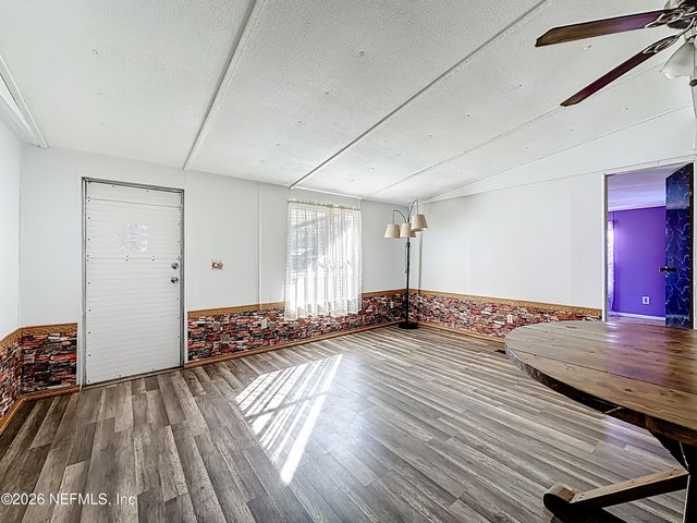 133 REAVES Avenue, Interlachen, FL 32148