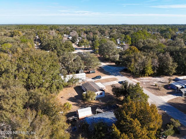 133 REAVES Avenue, Interlachen, FL 32148