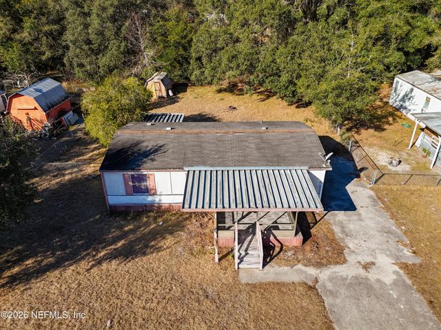 133 REAVES Avenue, Interlachen, FL 32148