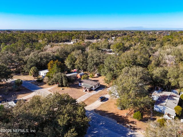 133 REAVES Avenue, Interlachen, FL 32148