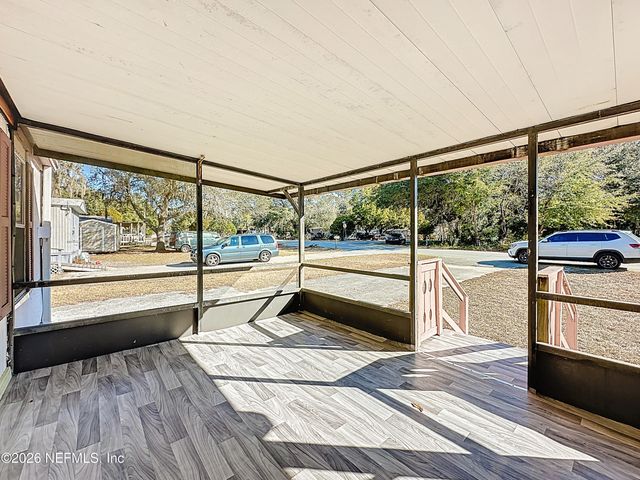 133 REAVES Avenue, Interlachen, FL 32148