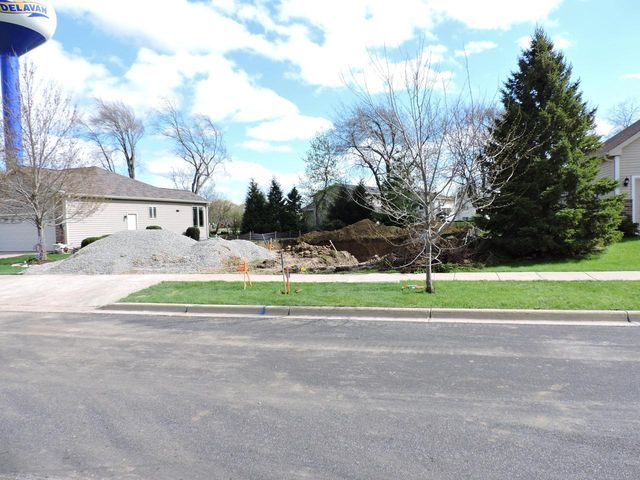 1508 Tamarack STREET, Delavan, WI 53115