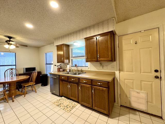 2308 Sundrop Court, Fort Worth, TX 76108