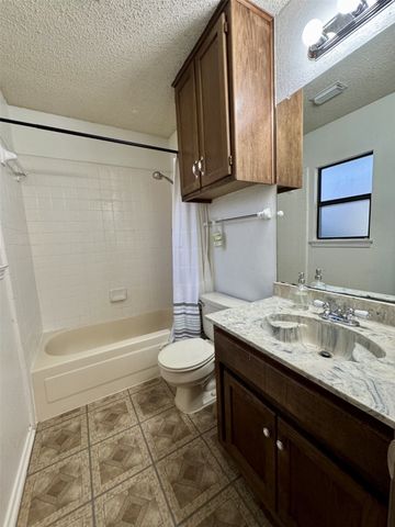 2308 Sundrop Court, Fort Worth, TX 76108