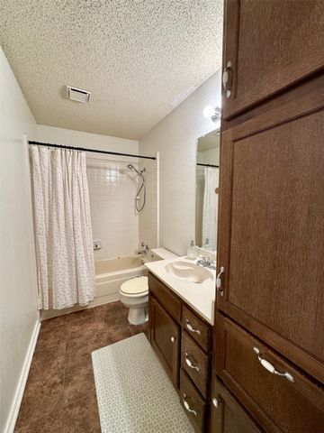 2308 Sundrop Court, Fort Worth, TX 76108