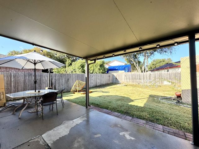 2308 Sundrop Court, Fort Worth, TX 76108